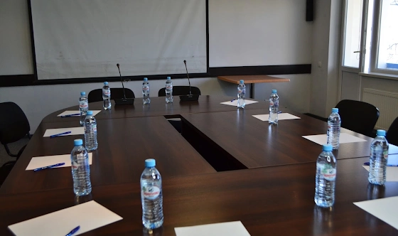 Фото №4 зала Переговорка