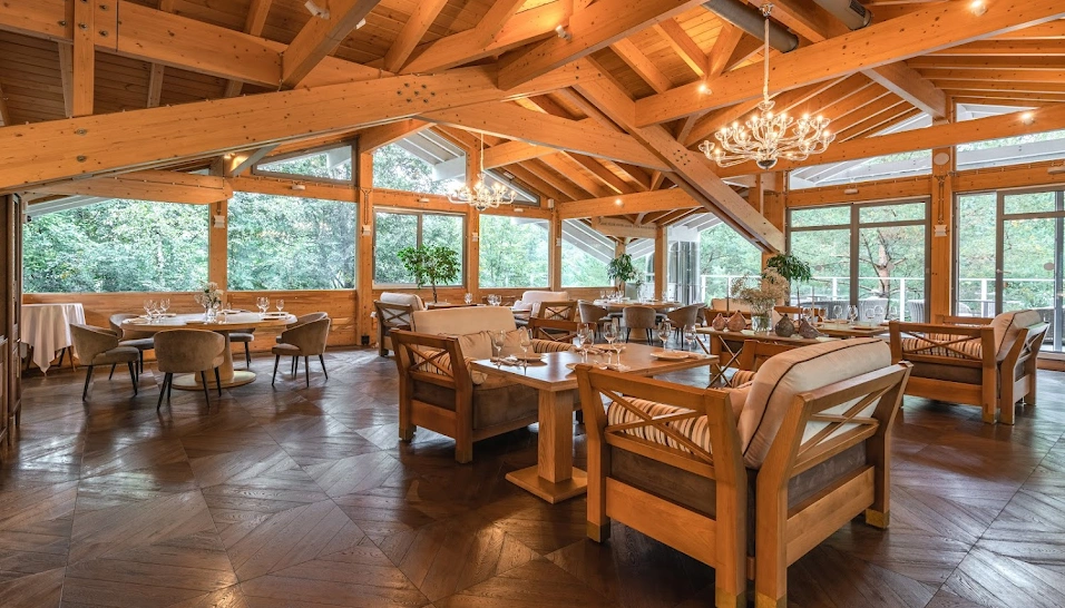 Фото №18 зала Ресторан