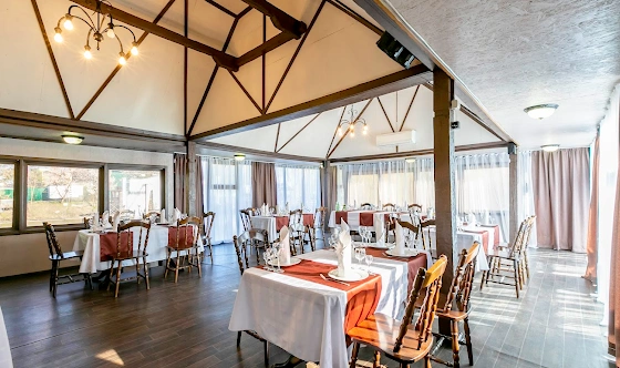 Фото №2 зала Банкетный зал на воде