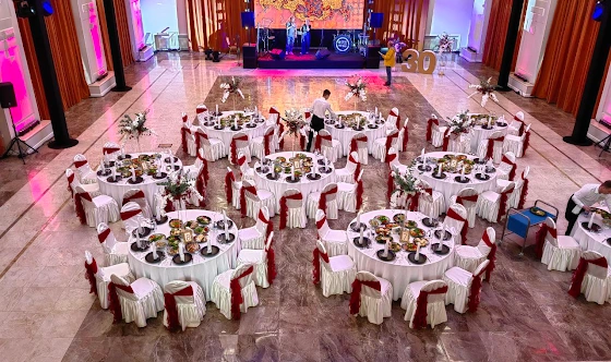 Фото №1 зала Конгресс-холл