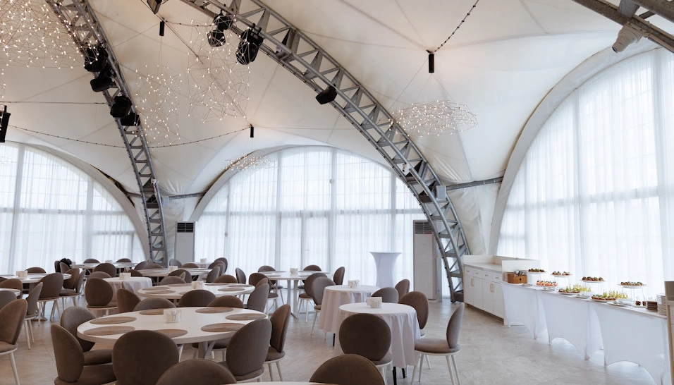 Фото №1 зала Банкетный холл Lac Blanc