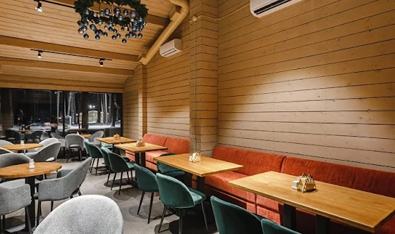 Фото №1 зала Малый зал ресторана Шишкин