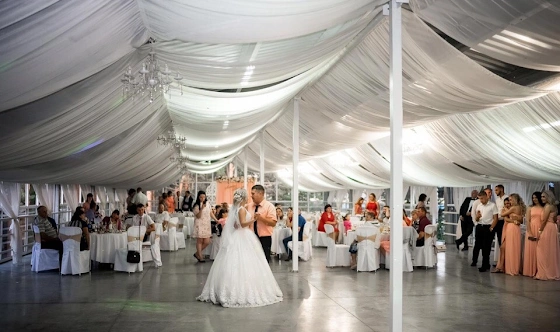 Фото №7 зала Панорамный банкетный зал «Крыша»