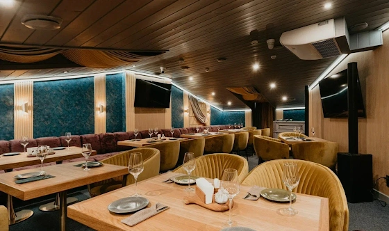 Фото №1 зала Караоке-зал