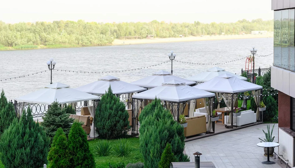 Фото №2 зала Веранда 