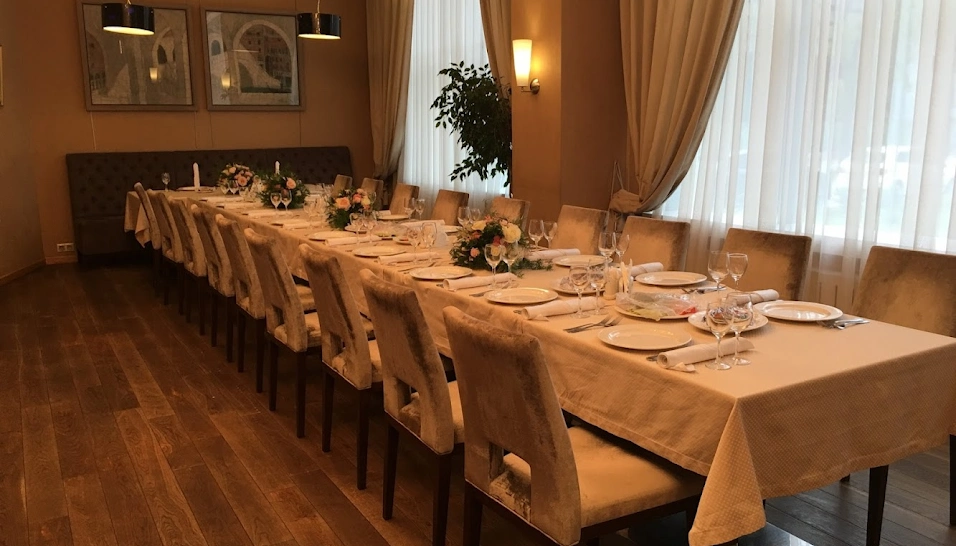 Фото №4 зала Ресторан