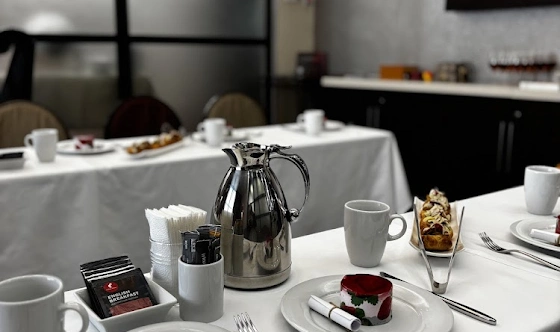 Фото №4 зала Частная обеденная зона «Малахит»