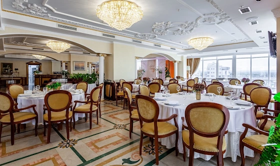 Фото №4 зала The One