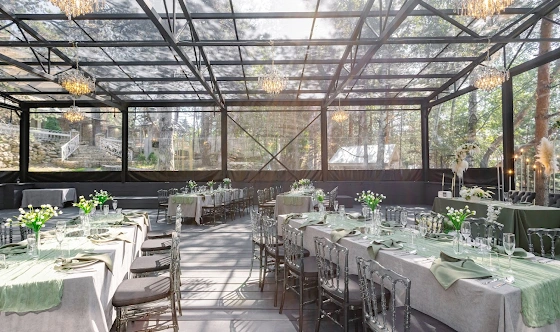 Фото №12 зала Стекляшка