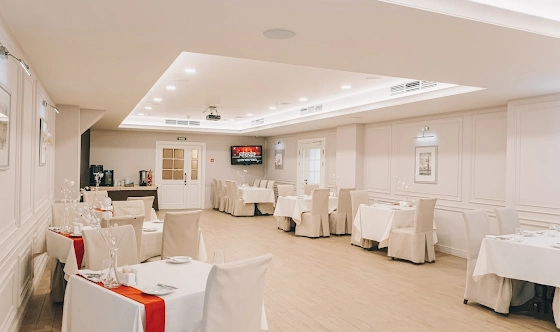 Фото №4 зала Ресторан "Достоевский"