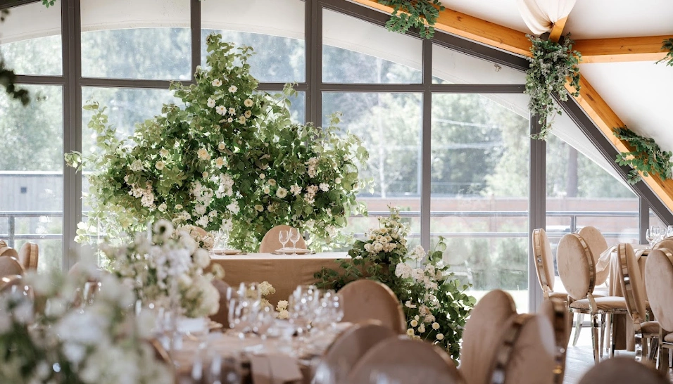 Фото №3 зала THE SUN LAKE