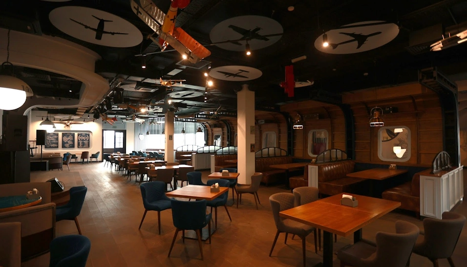 Фото №4 зала Основной зал