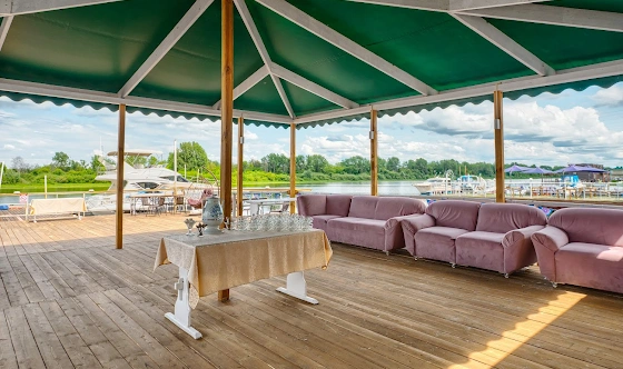 Фото №16 зала Летняя веранда 