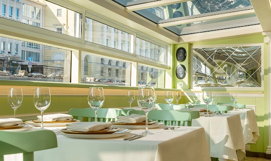 Фото №10 зала Палуба