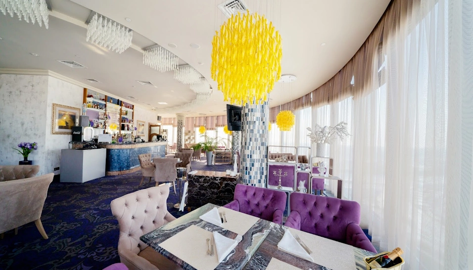 Фото №4 зала Ресторан-бар «Облака»