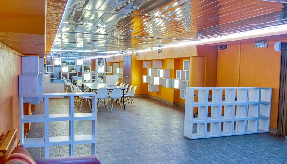 Фото №6 зала Зал «Оранжевый»