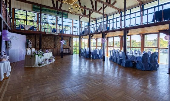 Фото №1 зала Зал на 100 человек