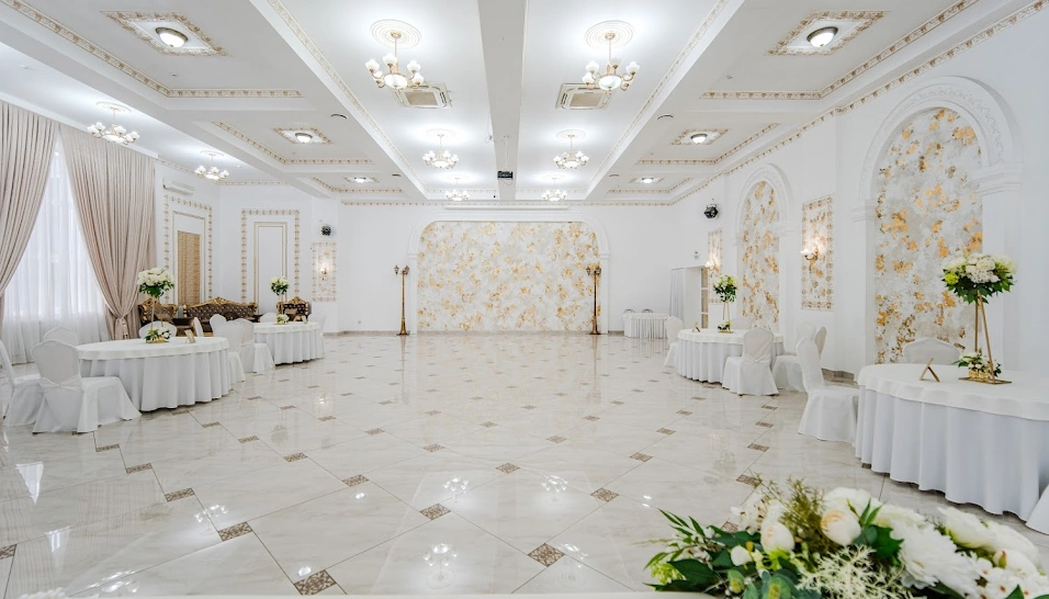 Фото №10 зала Версаль