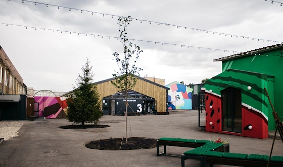 Фото №14 зала Уличная площадка 