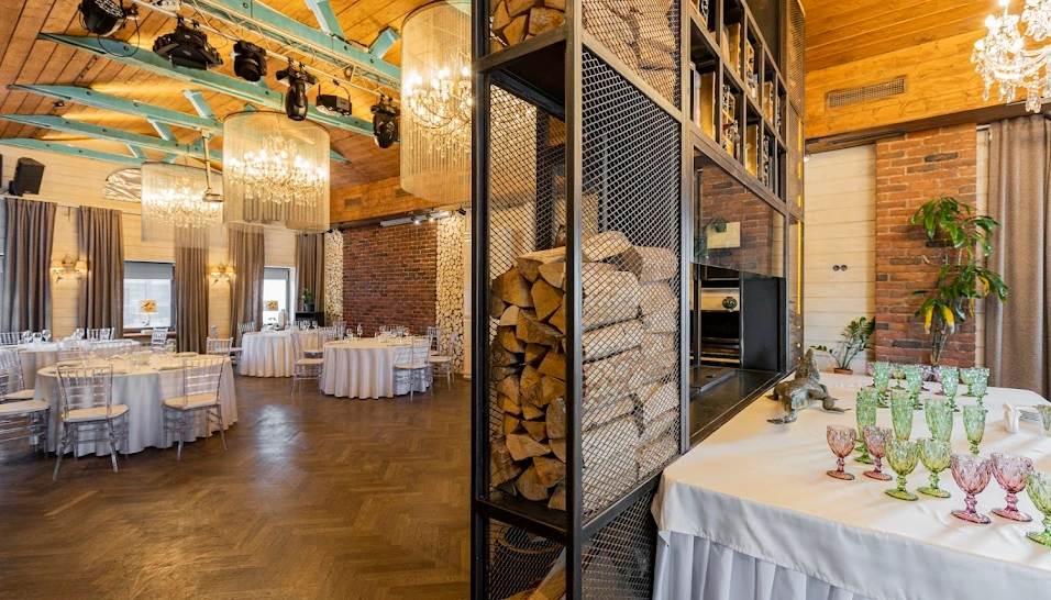 Фото №13 зала Зал «Альпийская дача»