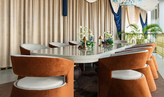 Фото №2 зала Зал "Стол на балконе"