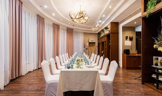 Фото №6 зала Зал "Библиотека"