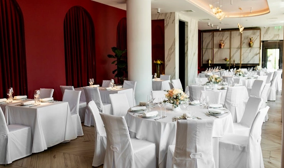 Фото №3 зала Ресторан «Метаморфозы»