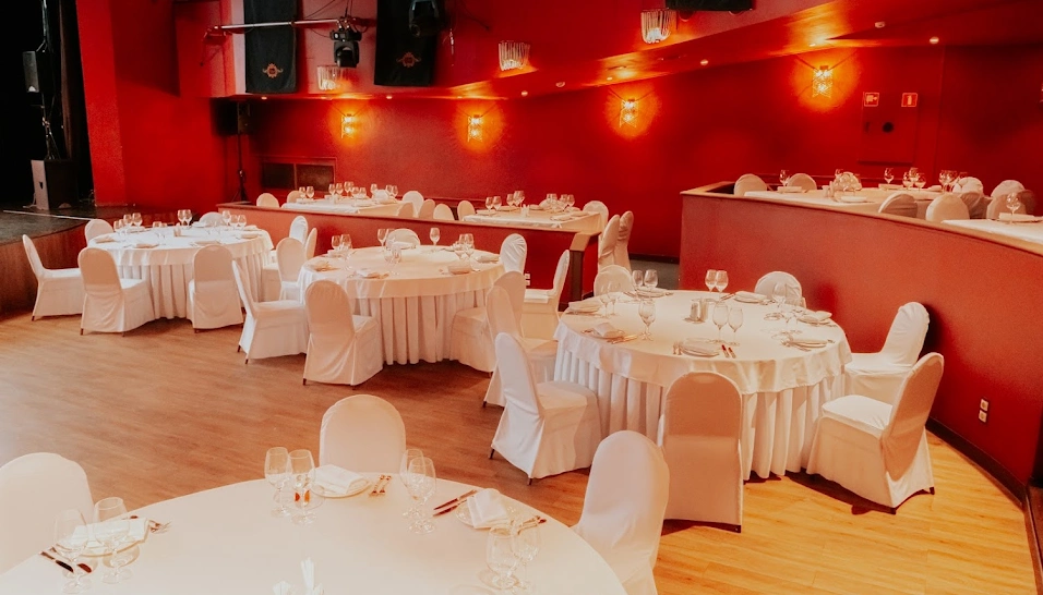 Фото №9 зала Зал "Олимпия"