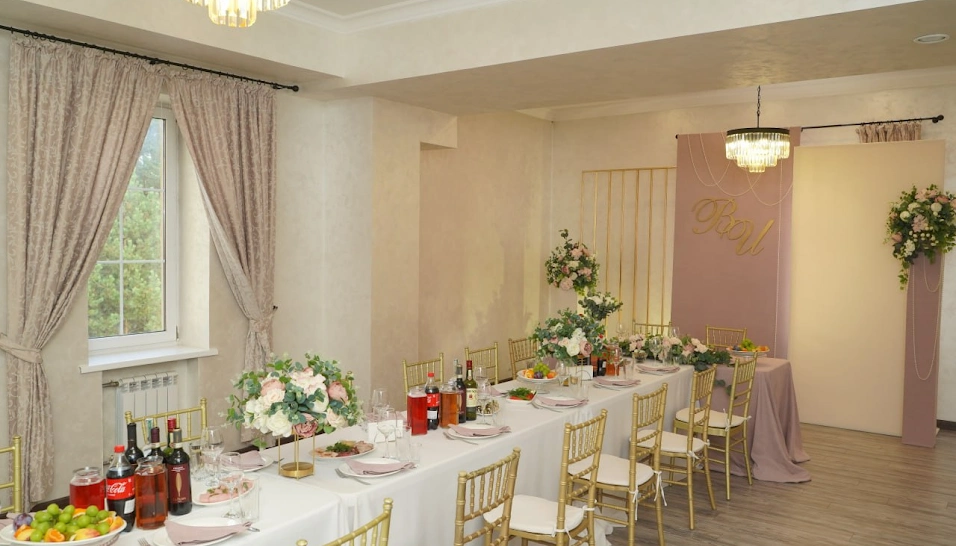 Фото №1 зала Банкетный зал  «Классик»