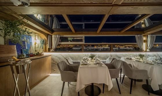 Фото №14 зала Палуба