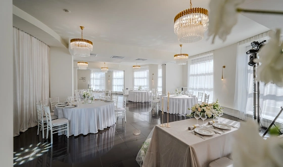 Фото №10 зала Зал GRANDE