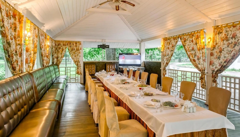 Фото №2 зала Веранда