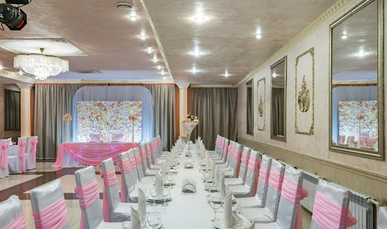 Фото №10 зала Зал «Версаль»