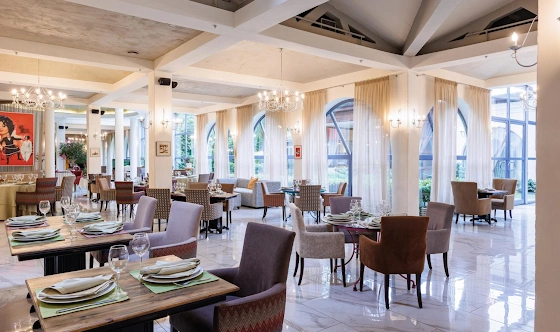 Фото №2 зала Ресторан