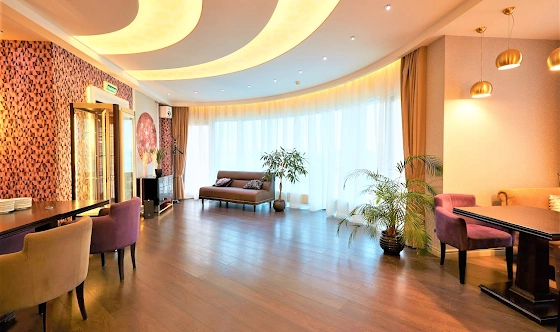 Фото №12 зала Зал ресторана Rossvik