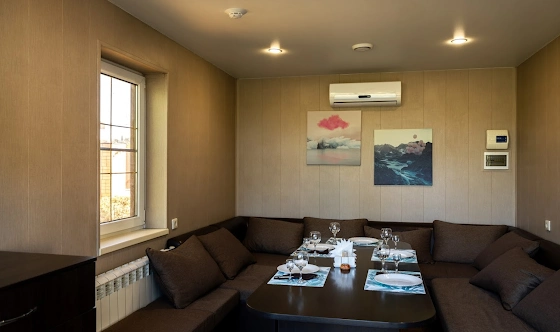 Фото №3 зала VIP-домик