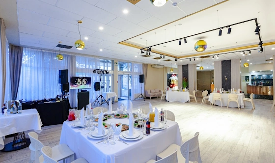 Фото №10 зала Зал ресторана