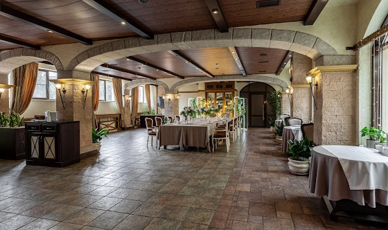 Фото №2 зала Зал «Свои люди»