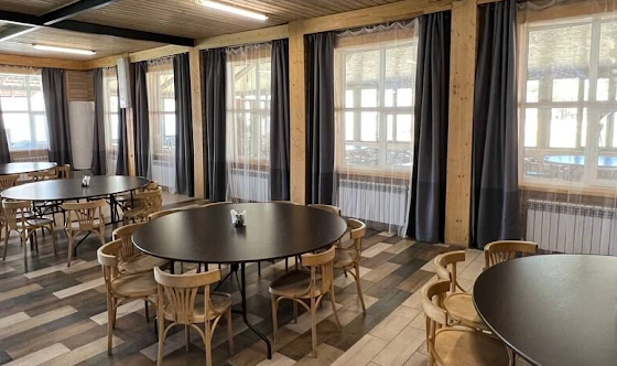 Фото №2 зала Ресторан «Изба»