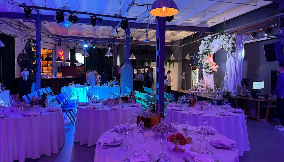 Фото №9 зала Лофт на Петроградской 