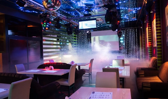 Фото №12 зала Караоке-бар «Неон»