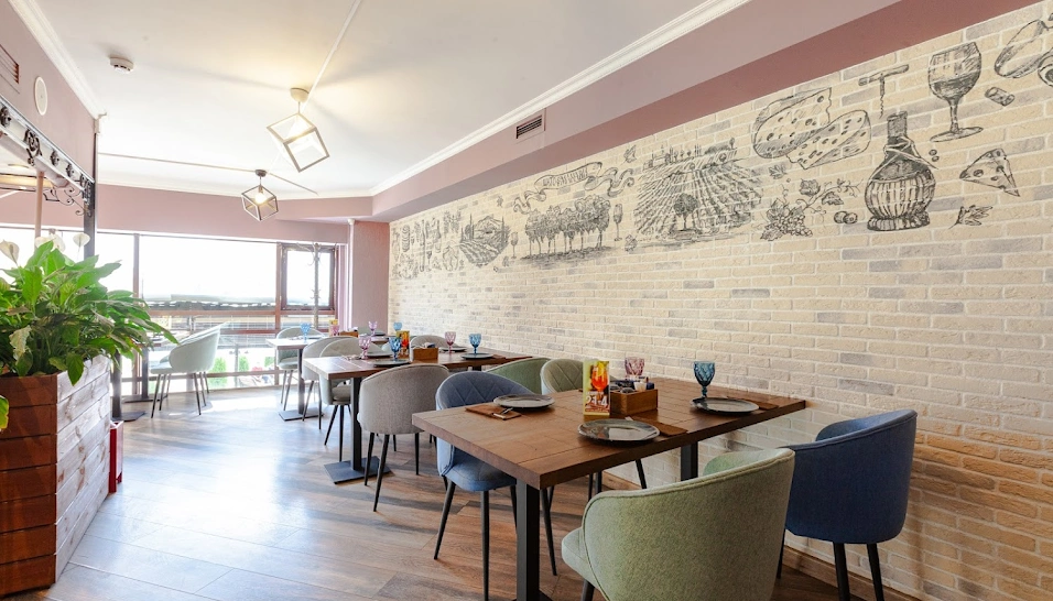 Фото №1 зала Балкон 