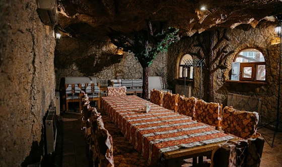 Фото №15 зала Зал «Пещера»