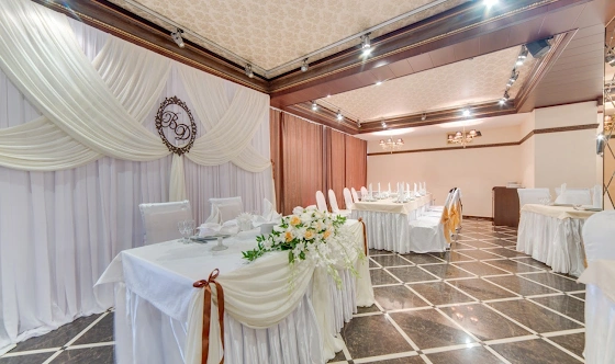 Фото №4 зала Основной зал ресторана 