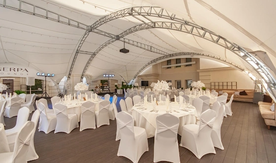 Фото №14 зала Летняя  терраса ресторана Gallery