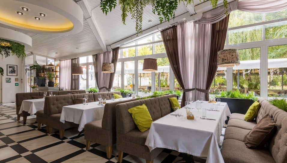 Фото №2 зала Основной зал