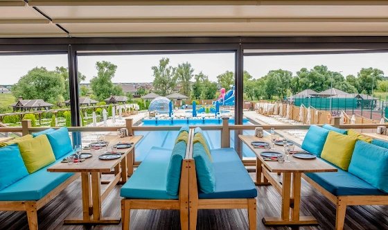 Фото №12 зала Веранда Аквакомплекса 2 этаж