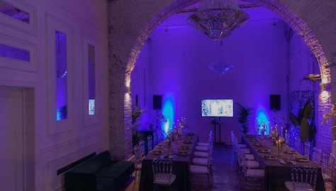 Фото №2 зала Лофт Lili