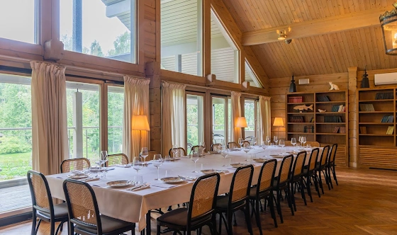 Фото №10 зала Библиотека