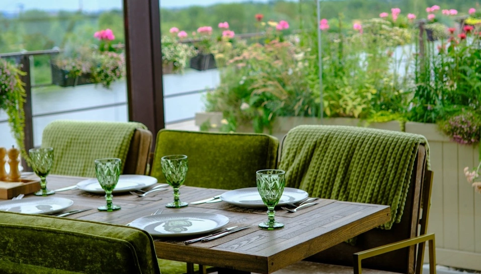 Фото №2 зала Крытая веранда